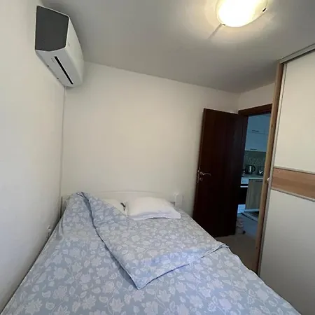 Ferienwohnung Midpoint Kotor Exterior foto